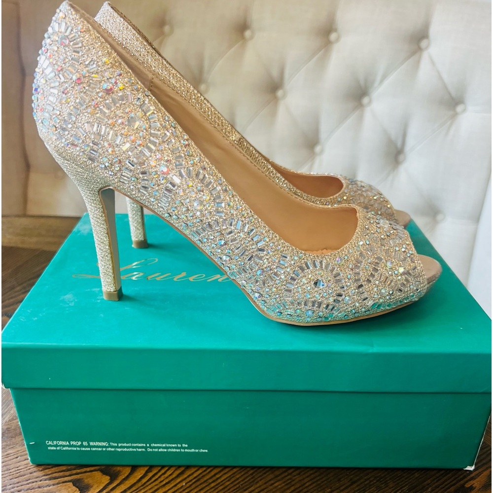 Lauren Lorraine “Paula” rhinestone peep toe heels Sz 9